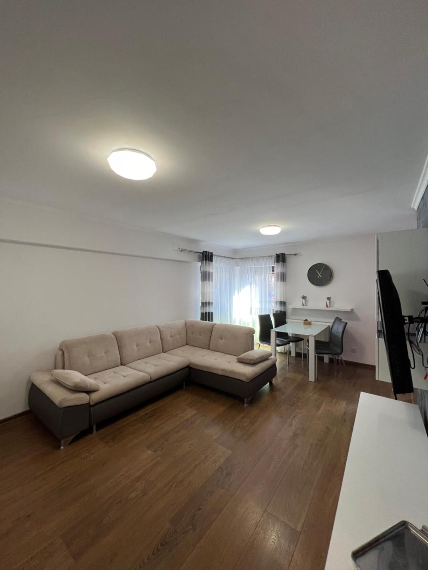 Holiday Apartments กรินีซา ดรอยจ์ ภายนอก รูปภาพ